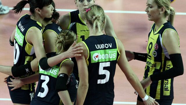 Kanarya Vakıfbank'ı devirdi!