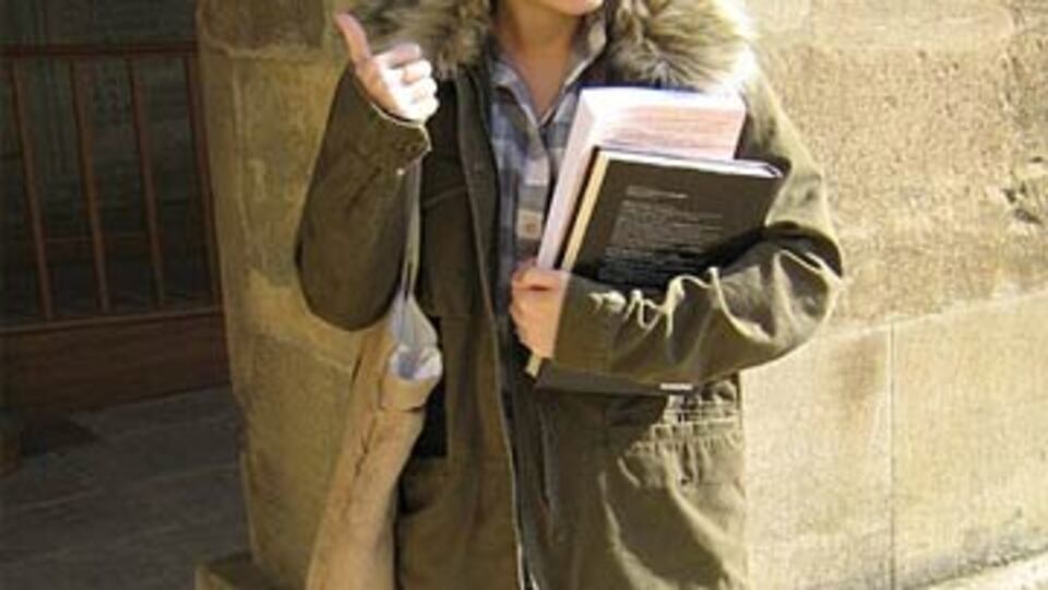 Emma, Oxford'da çok mutlu GALERİ