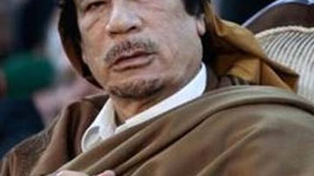 Kaddafi direnişçi olma yolunda