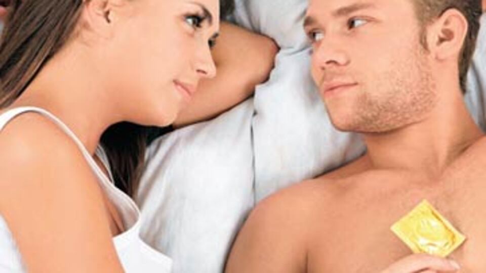 3 milyon erkeğe bedava prezervatif!