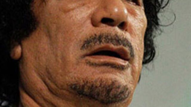 Kaddafi'nin cesedi ailesine teslim edilecek