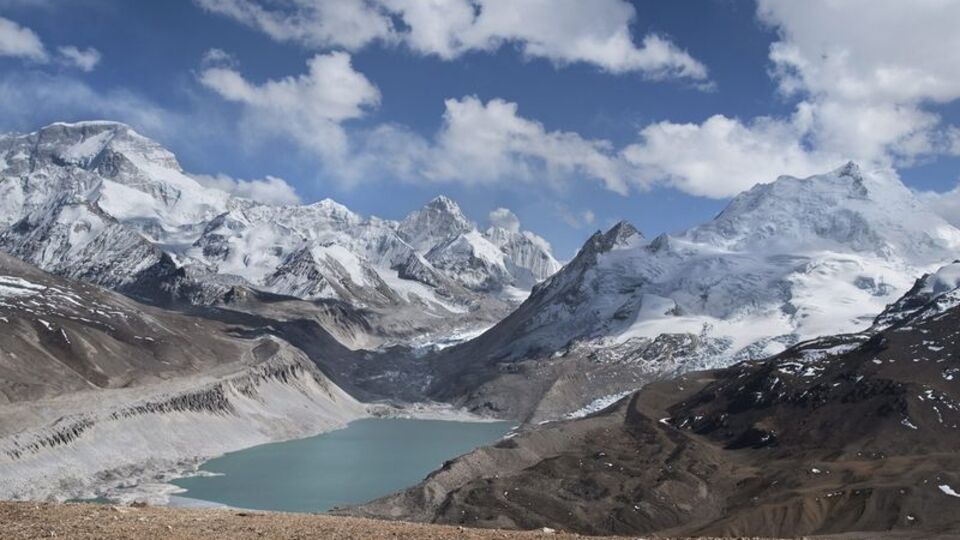 Himalayalardaki Çin buzulları eriyor