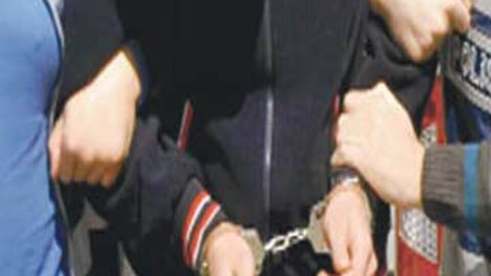 Suç makinesi tuvalette yakalandı