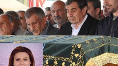 Ayşegül öğretmene hüzünlü veda