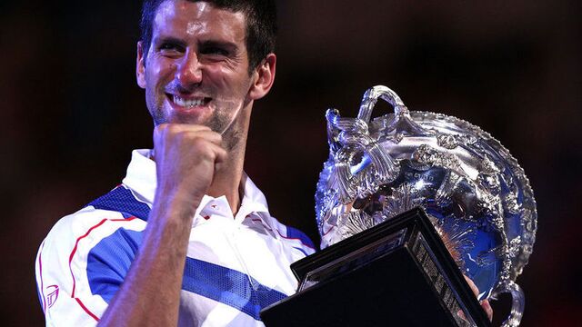 Djokovic yerini korudu!