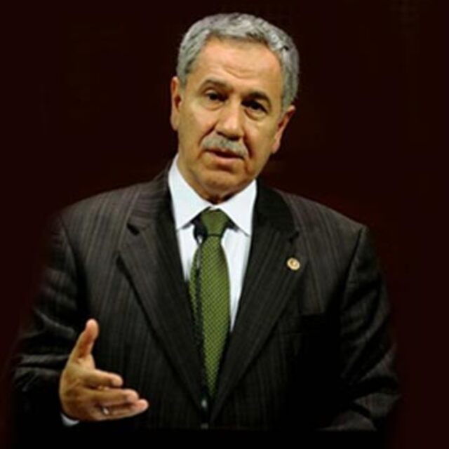 "Hiç kimse düşünceleri nedeniyle itham edilmemeli"