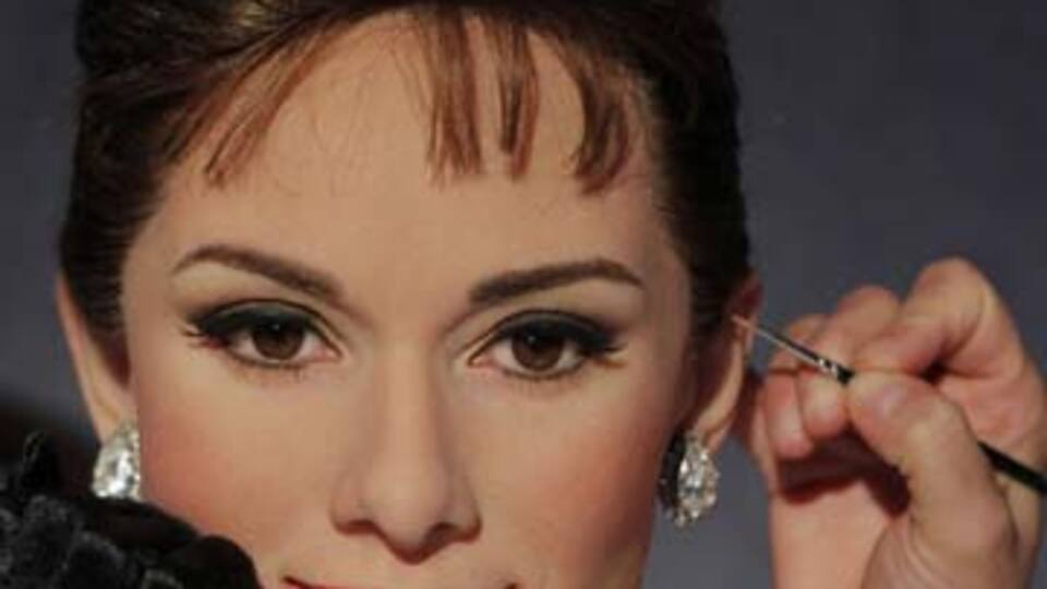 Audrey'nin paha biçilmez elbiseleri GALERİ