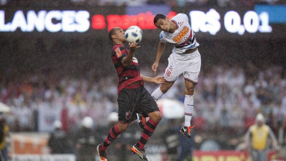 Deivid'den süper füze! VİDEO