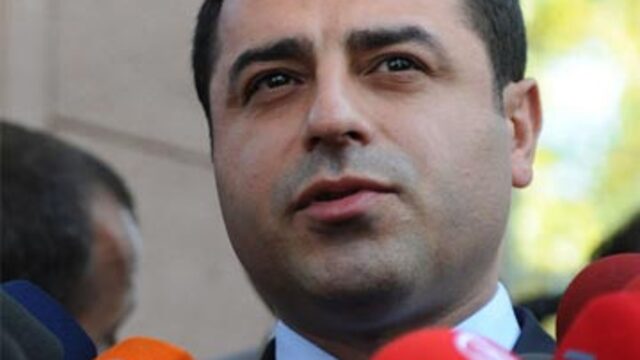 "Van halkının konutlara ihtiyacı var"