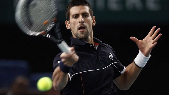 Djokovic yerini korudu!
