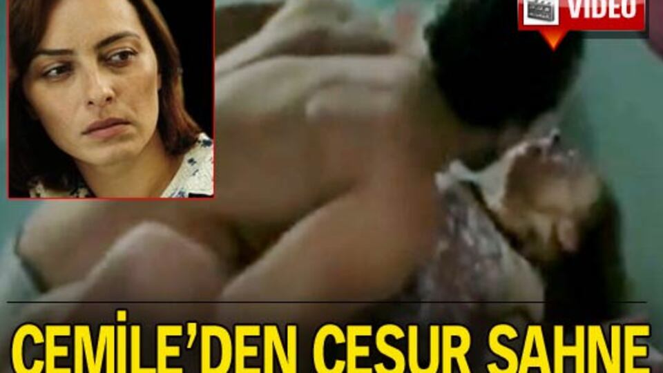 Cemile'den cesur sahne! VİDEO