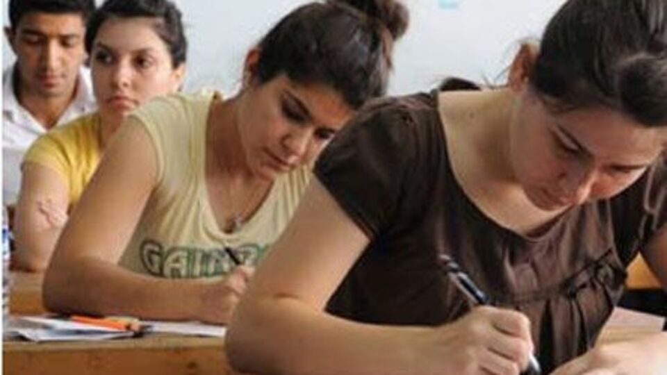 Üniversiteliler meslek seçiminden neden mutsuz?
