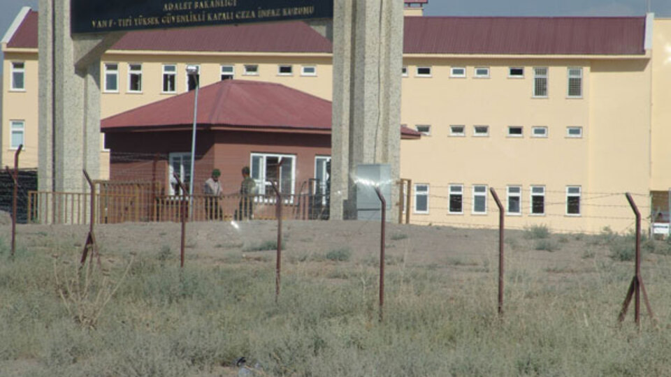 Van F tipi cezaevi boşaltıldı