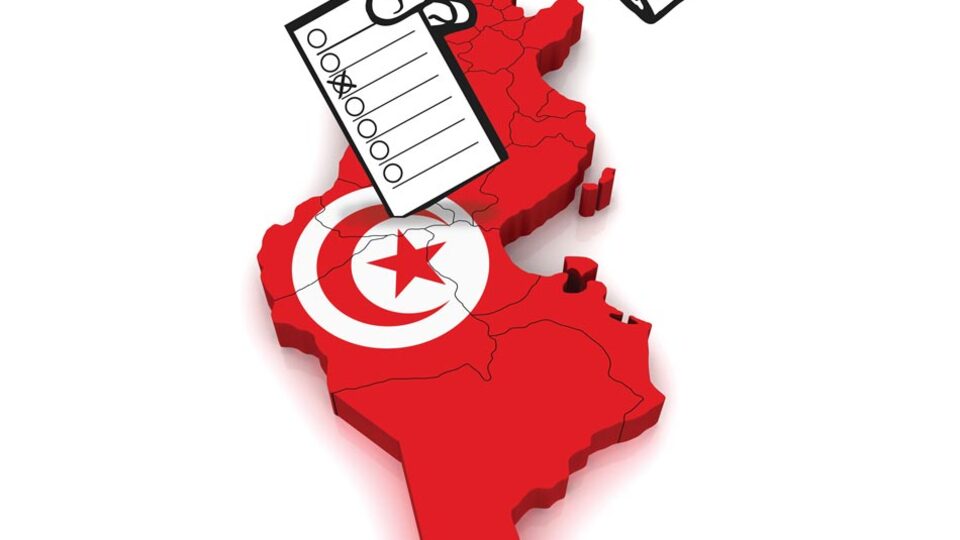 Tunus'ta şeriat tartışması alevlendi