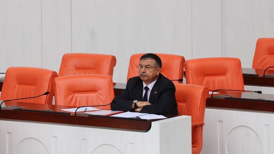 "Türkiye'nin gündeminde vicdani ret yok"