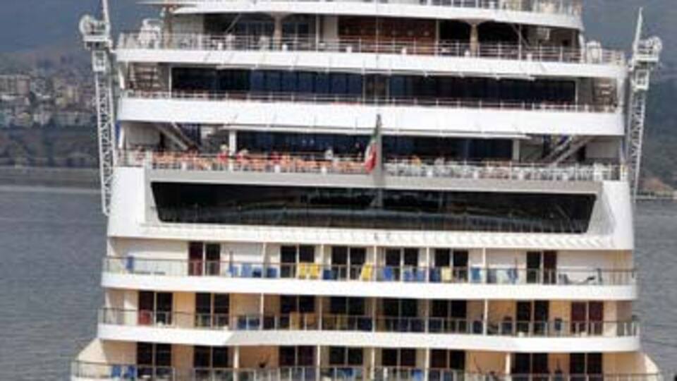 Kruvaziyerden 39 bin turist