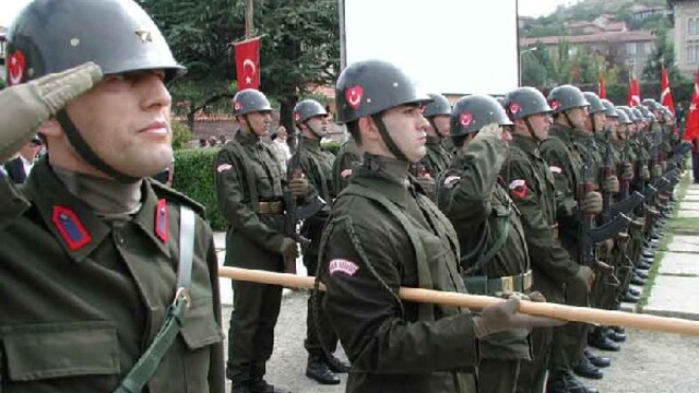 Bilmedikleri 'vicdani ret'e karşılar!