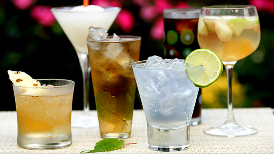 Kalorileri içmeyin; yiyerek zayıflayın!