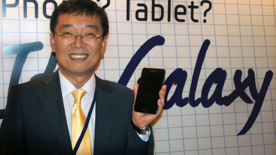 Bu bir telefon mu, tablet mi?