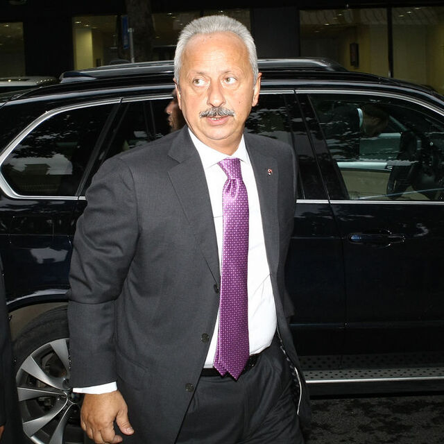 Asansör dehşeti!