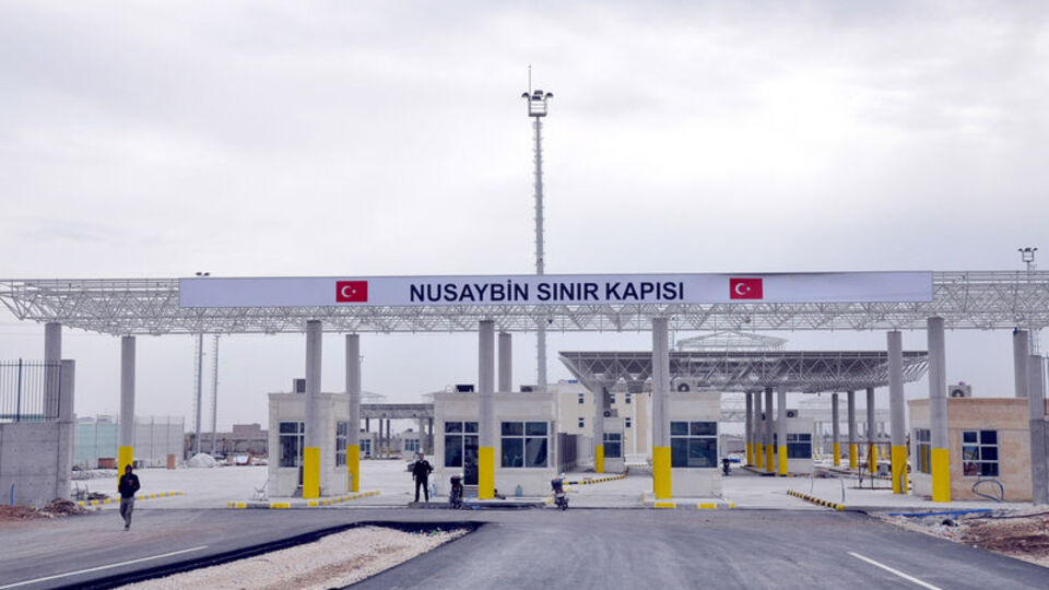Suriye, Akçakale ve Nusaybin'deki sınır kapısını kapattı