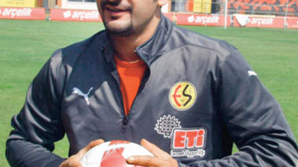 'Çayda dem, askerde kıdem'