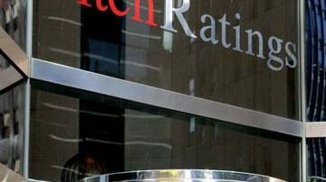 Fitch sıradan geçirdi!
