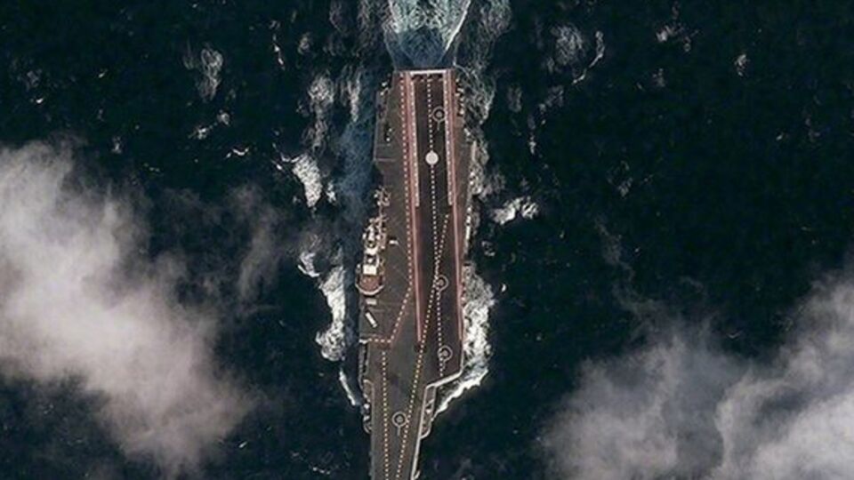 Çin'in uçak gemisi Varyag 3. deneme seferinde