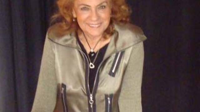Yine yeniden Çolpan İlhan