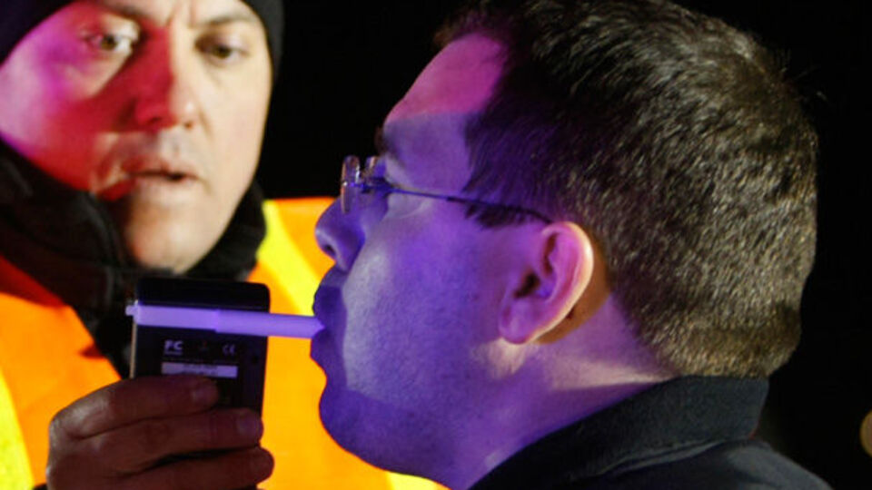 Yargıtay 100 promil alkole cezada ısrarcı