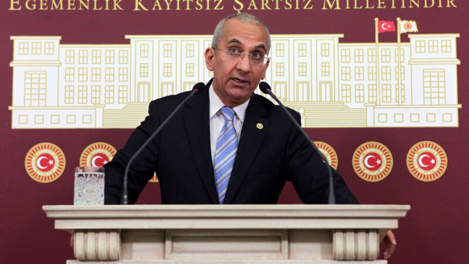 "MHP genel başkanlığına adayım"