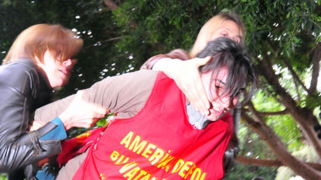 Polis eylemcilere tazminat davası açacak!