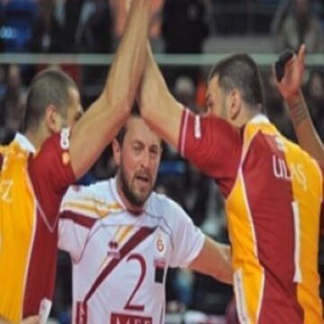 Aslan filede de rahat!