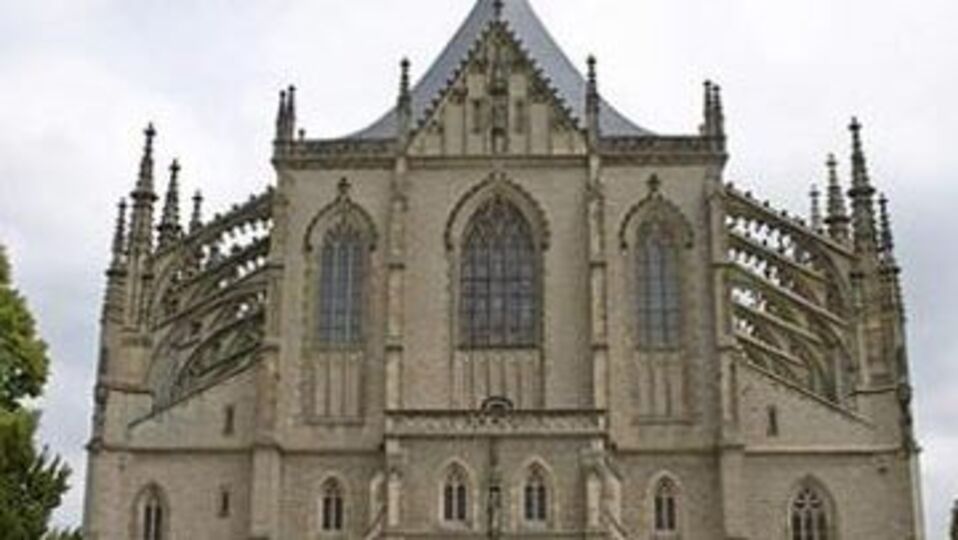 Kilise mallarına iade