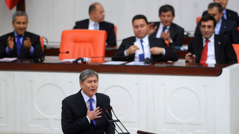 Genel Kurul'da Türk birliği çağrısı