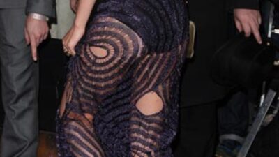 Bacakları ve göbeği açıkta! GALERİ