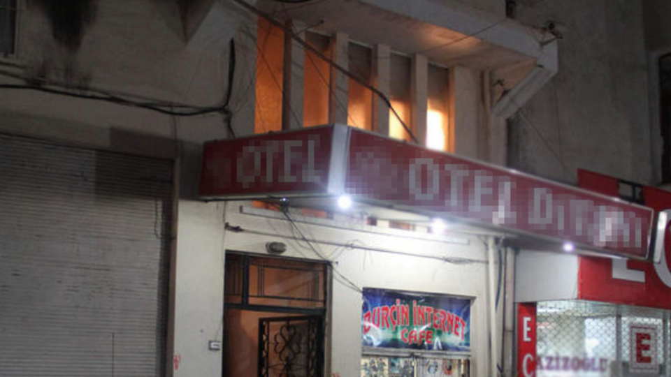 Molotof atan çocukları pompalı tüfekle vurdu!