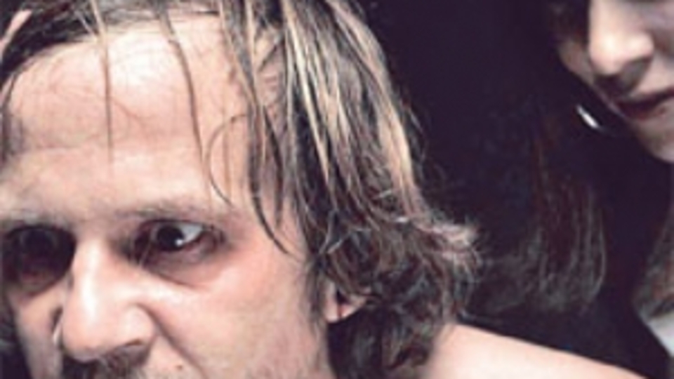 Bu kez filmin eleştirisine sansür