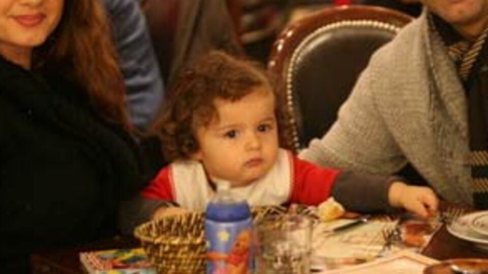 Ünlü sanatçının eşi ölümden döndü!