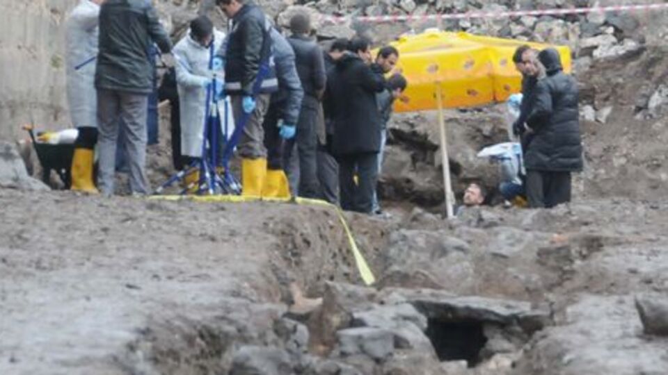 3 noktada faili meçhul kazısı: 15 kafatası bulundu