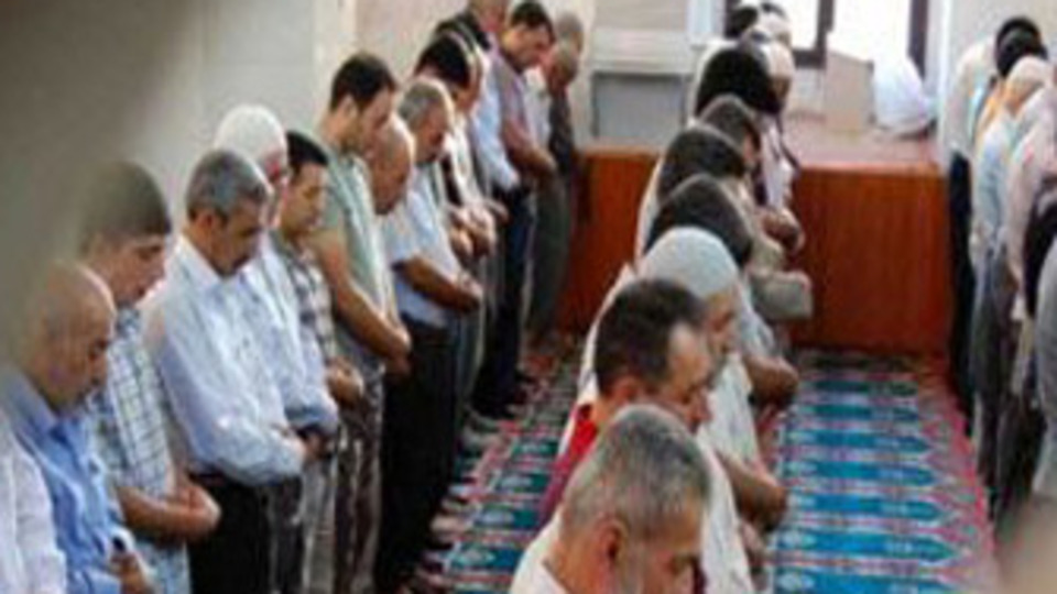 Camiler standart olacak