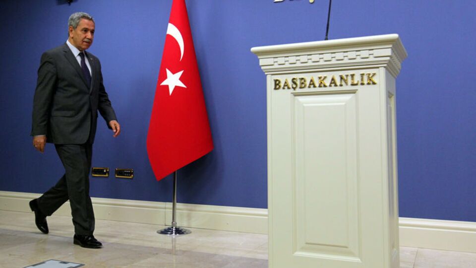 Bülent Arınç'tan Dink davasının hakimine tepki