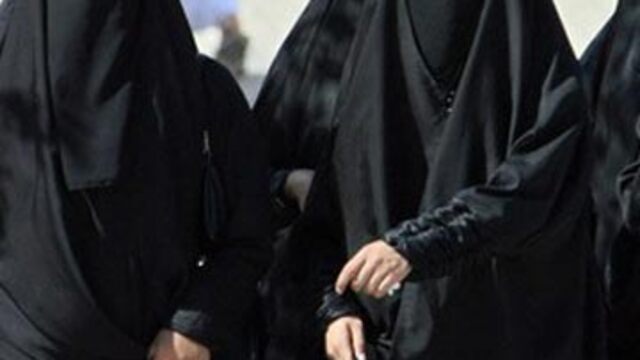 Suudi kadınlar iş başında