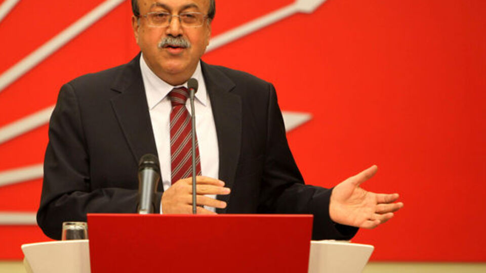 CHP Olağanüstü tüzük kurultayına gidiyor