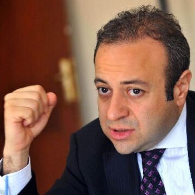 'Maalesef tablo çok parlak gözükmüyor'