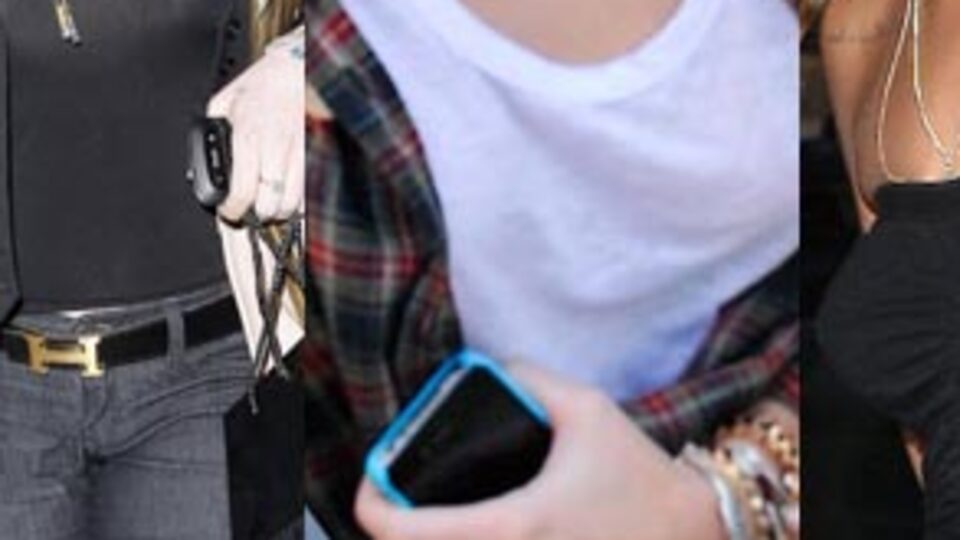 Sütyensiz çıktılar! GALERİ