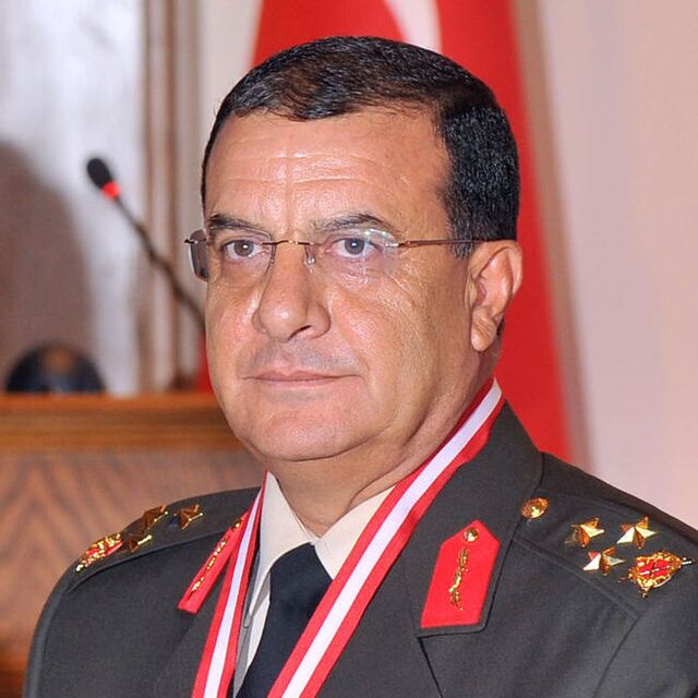 Orgeneral Taşdeler Adli Tıp'ta muayene edildi