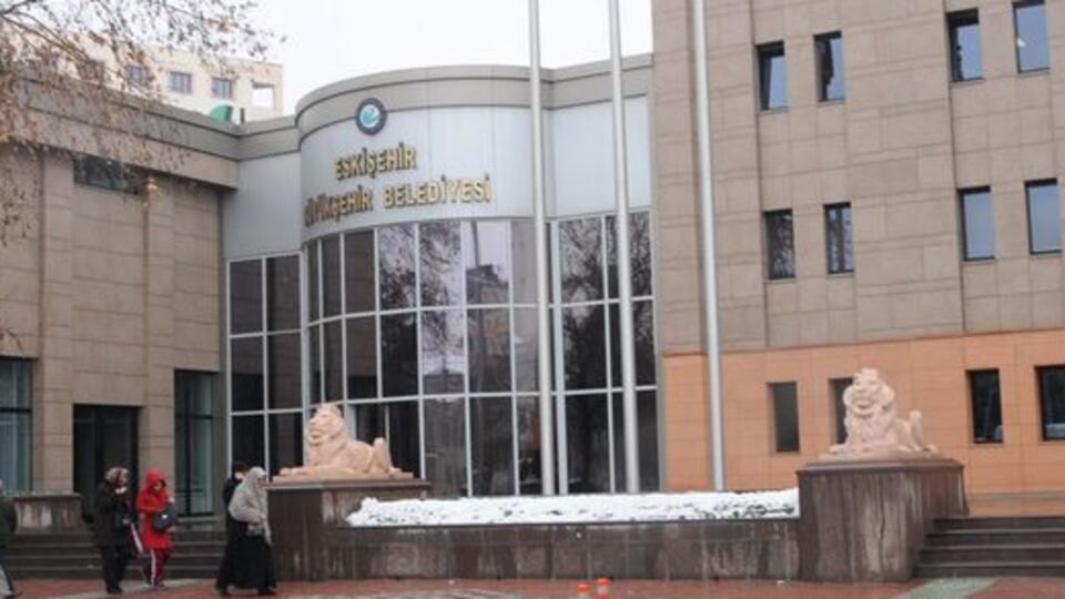 Belediye şirketinde arama