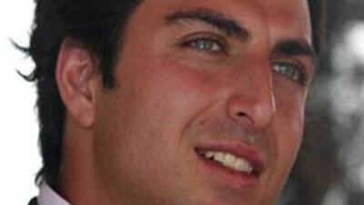 CHP'li genç siyasetçi Fransa'da komaya girdi