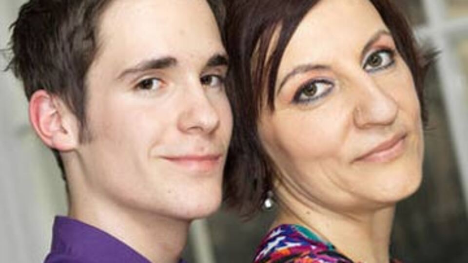 Öğrencisinden bebek bekliyor